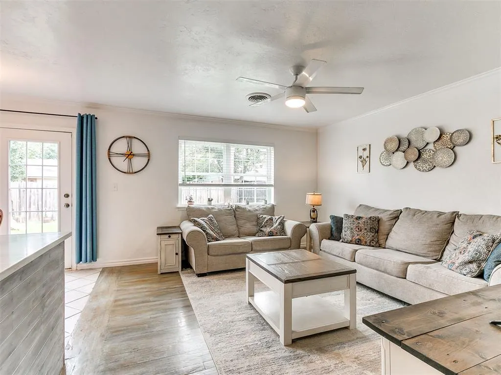 Photo 31 — 735 Sunset Drive, Edmond, OK 73003
