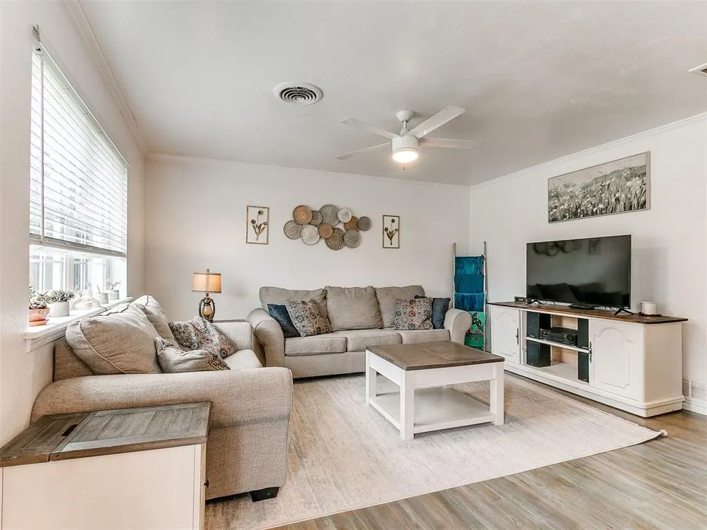Photo 34 — 735 Sunset Drive, Edmond, OK 73003