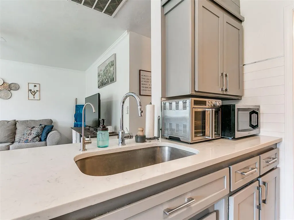 Photo 44 — 735 Sunset Drive, Edmond, OK 73003