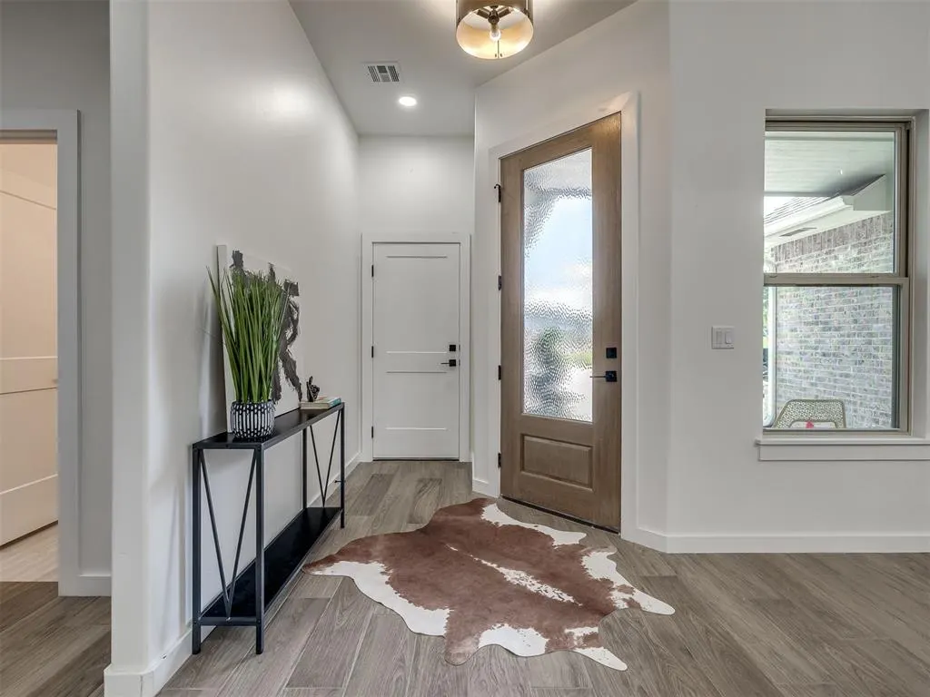 Photo 3 — 10925 Sandstone Ridge Way, Guthrie, OK 73044