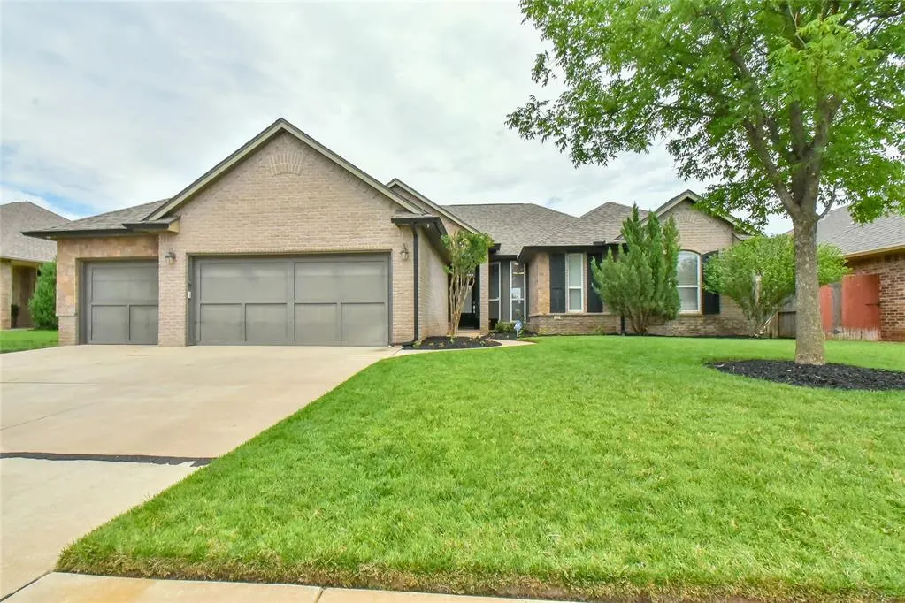Photo 3 — 1713 NW 164th Circle, Edmond, OK 73013