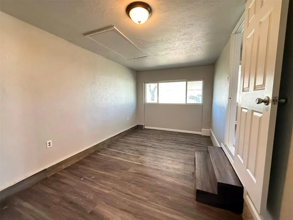 Photo 13 — 532 Showalter Drive, Midwest City, OK 73110