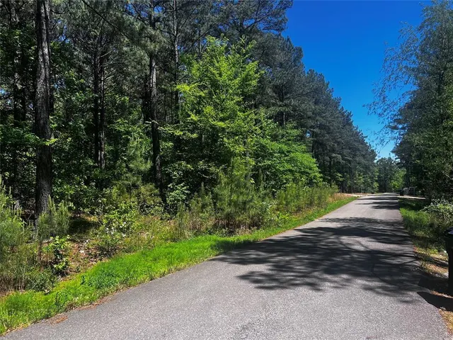 Photo 2 — 83 Pleasant Cypress Trail, Broken Bow, OK 74728