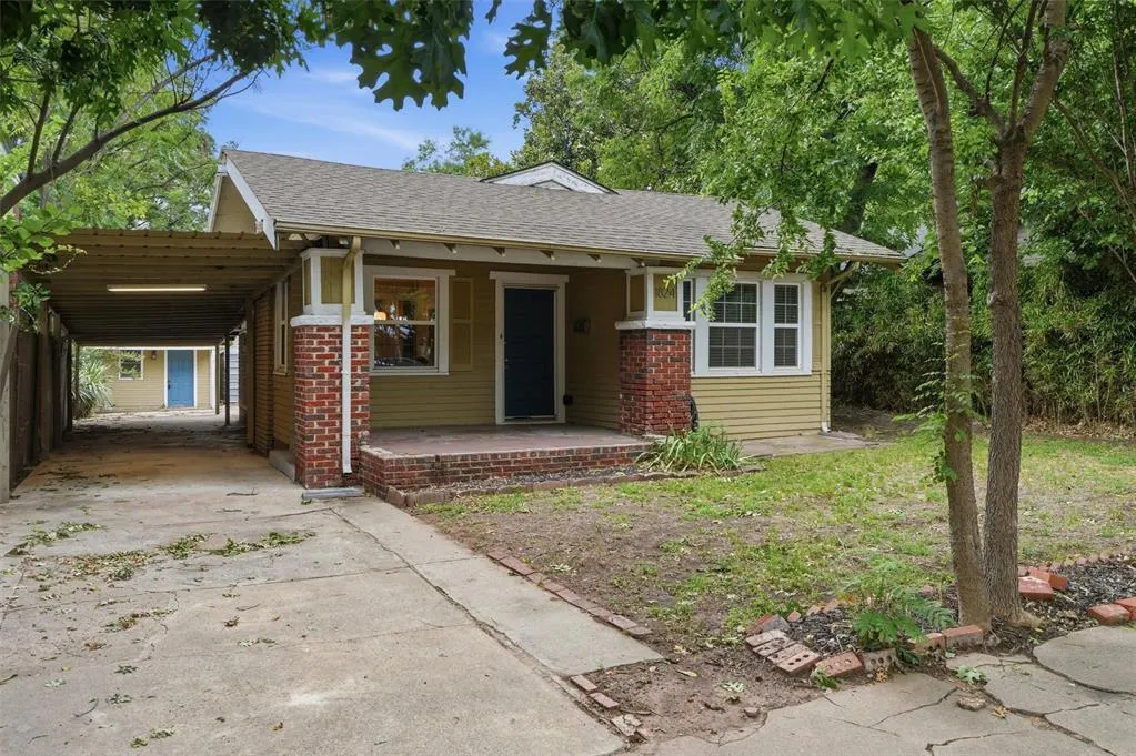 Photo 3 — 1824 NW 11th Street, Oklahoma City, OK 73106