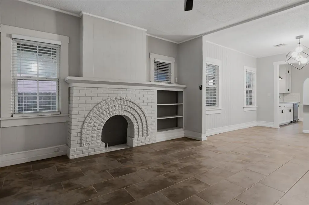 Photo 6 — 1824 NW 11th Street, Oklahoma City, OK 73106
