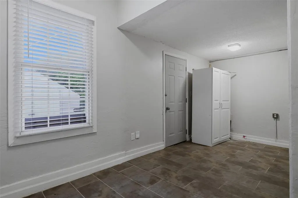 Photo 13 — 1824 NW 11th Street, Oklahoma City, OK 73106