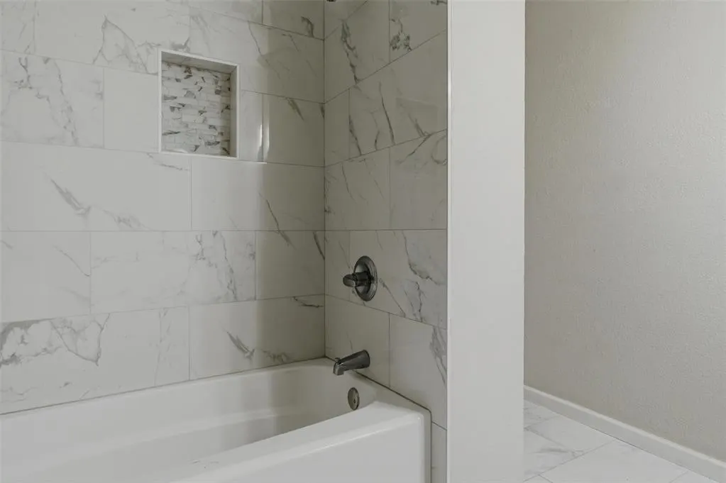 Photo 20 — 1824 NW 11th Street, Oklahoma City, OK 73106