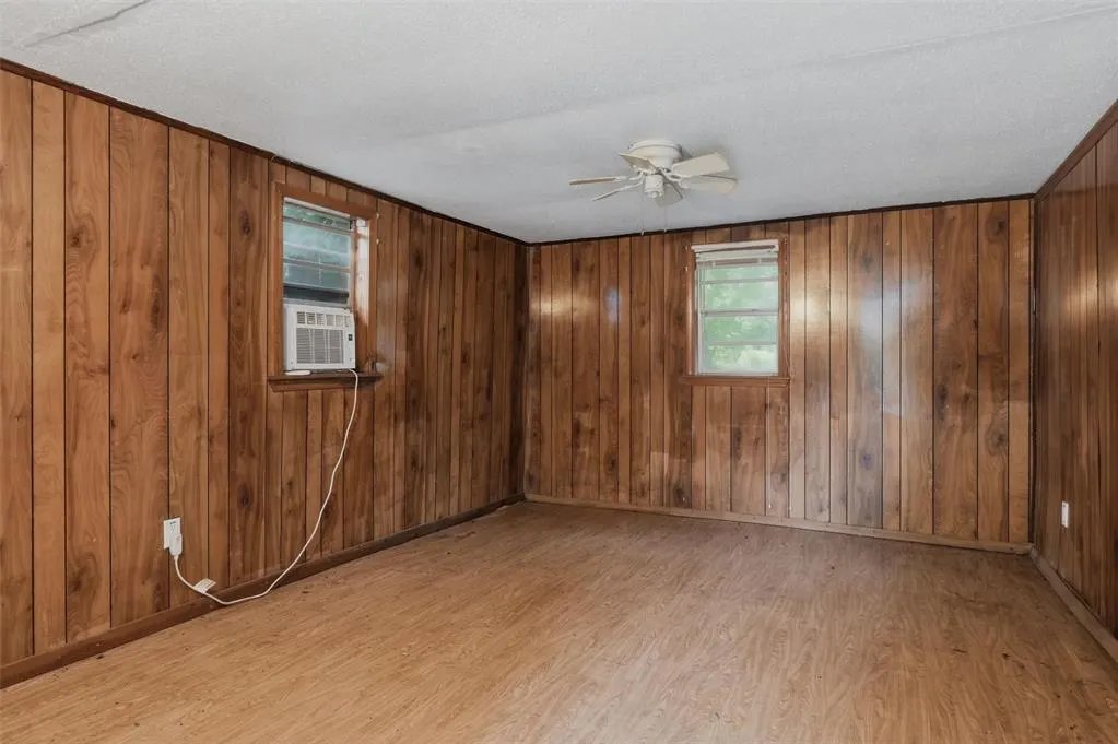 Photo 24 — 1824 NW 11th Street, Oklahoma City, OK 73106