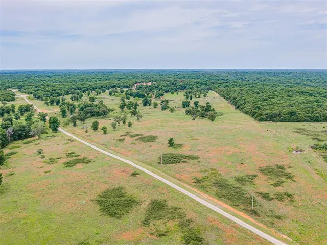 Photo 3 — 31964 Red Hawk Drive, Wanette, OK 74878