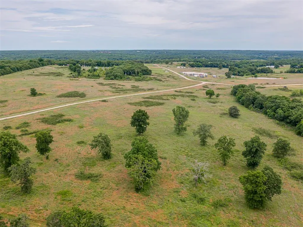 Photo 25 — 31964 Red Hawk Drive, Wanette, OK 74878