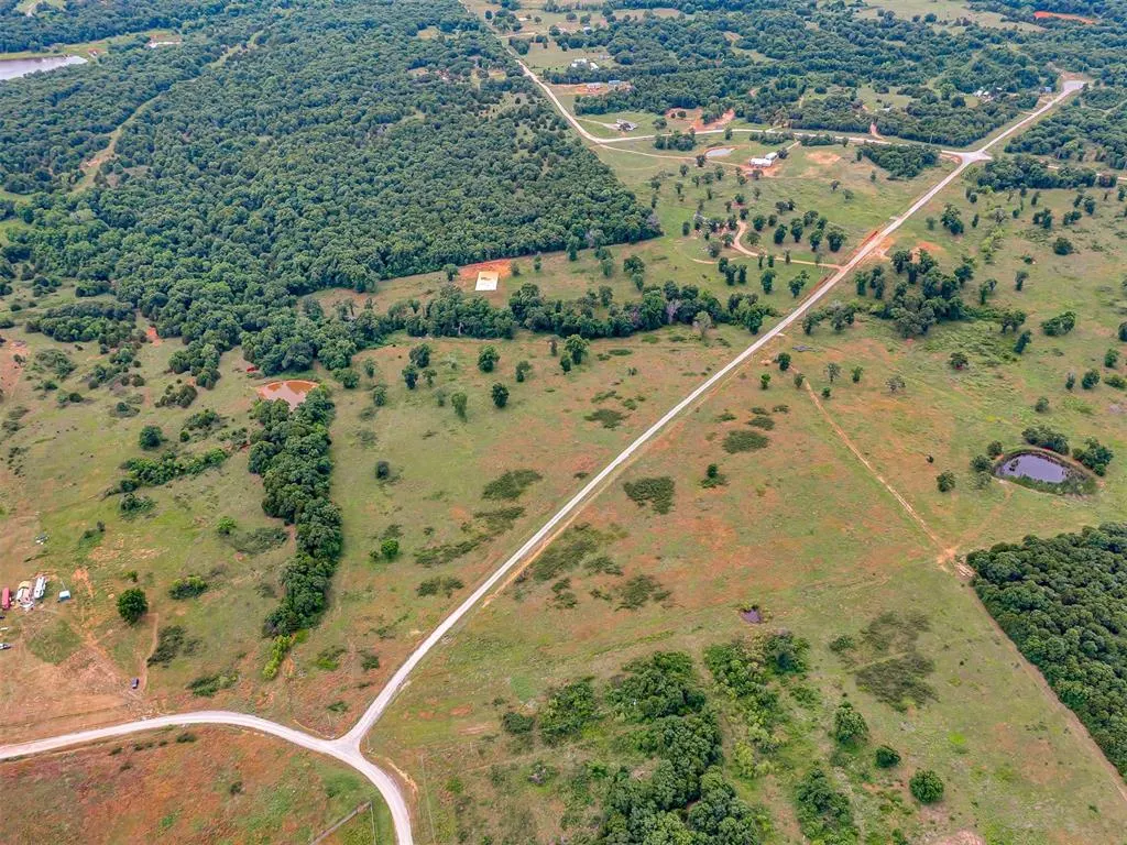 Photo 34 — 31964 Red Hawk Drive, Wanette, OK 74878