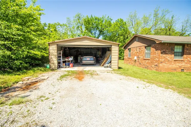 Photo 8 — 342302 E 1070 Road, Meeker, OK 74855