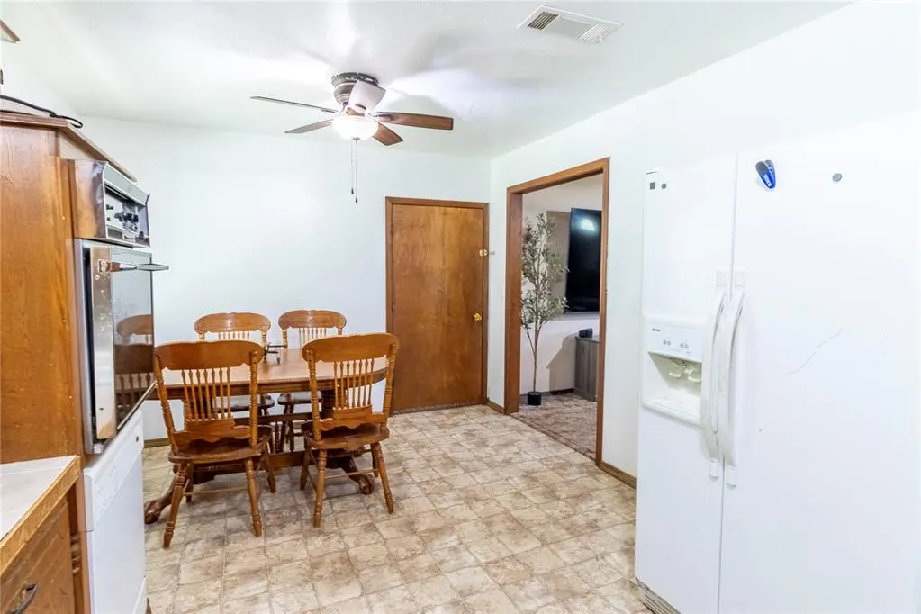 Photo 21 — 342302 E 1070 Road, Meeker, OK 74855