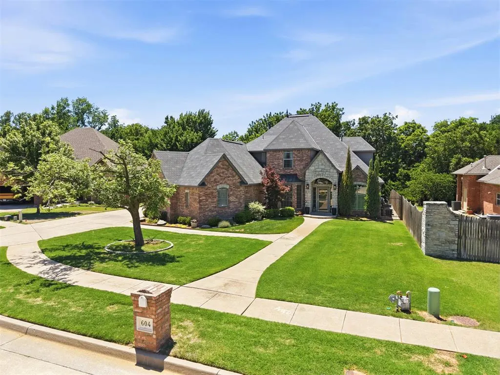 Photo 44 — 604 Winding Creek Road, Yukon, OK 73099
