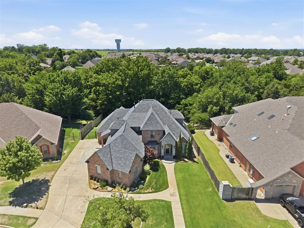 Photo 45 — 604 Winding Creek Road, Yukon, OK 73099