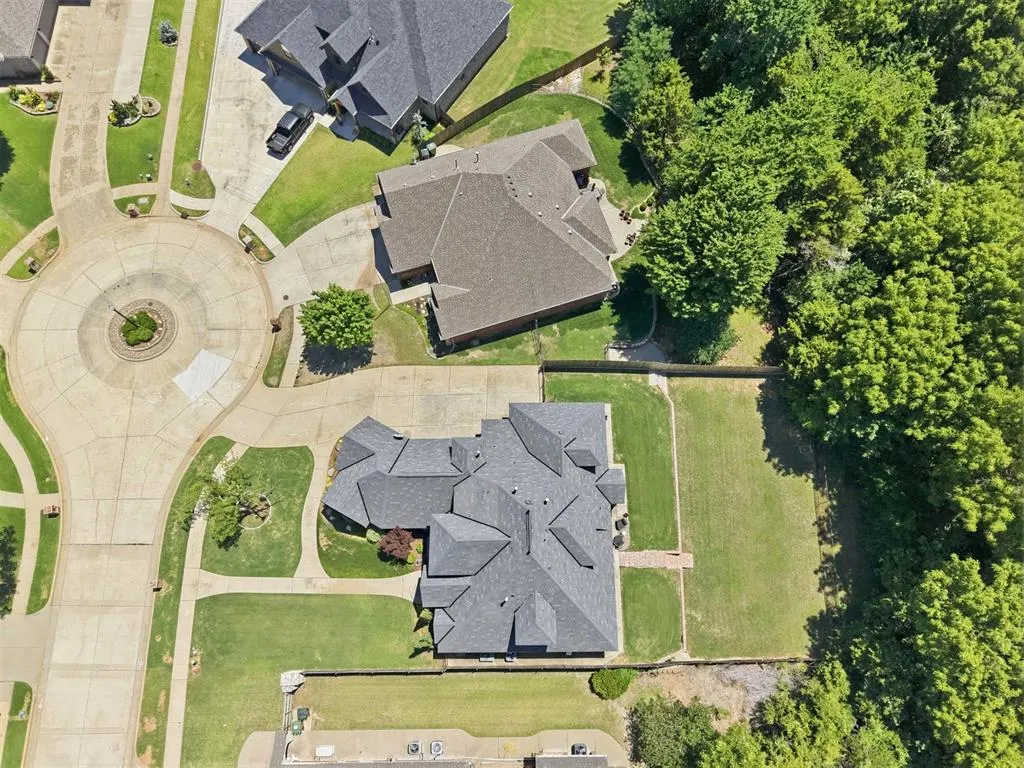 Photo 49 — 604 Winding Creek Road, Yukon, OK 73099