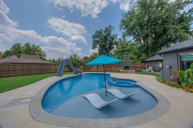 Photo 2 — 2503 Walnut Road, Norman, OK 73072