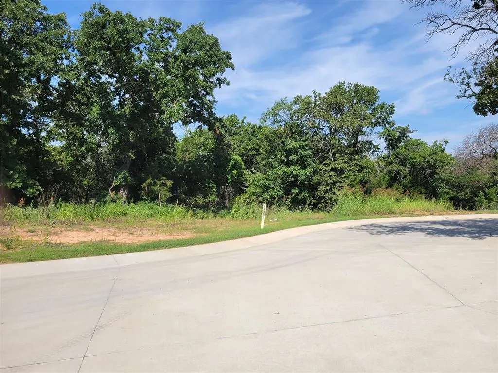 Photo 6 — 14201 Shoreline Boulevard, Edmond, OK 73013