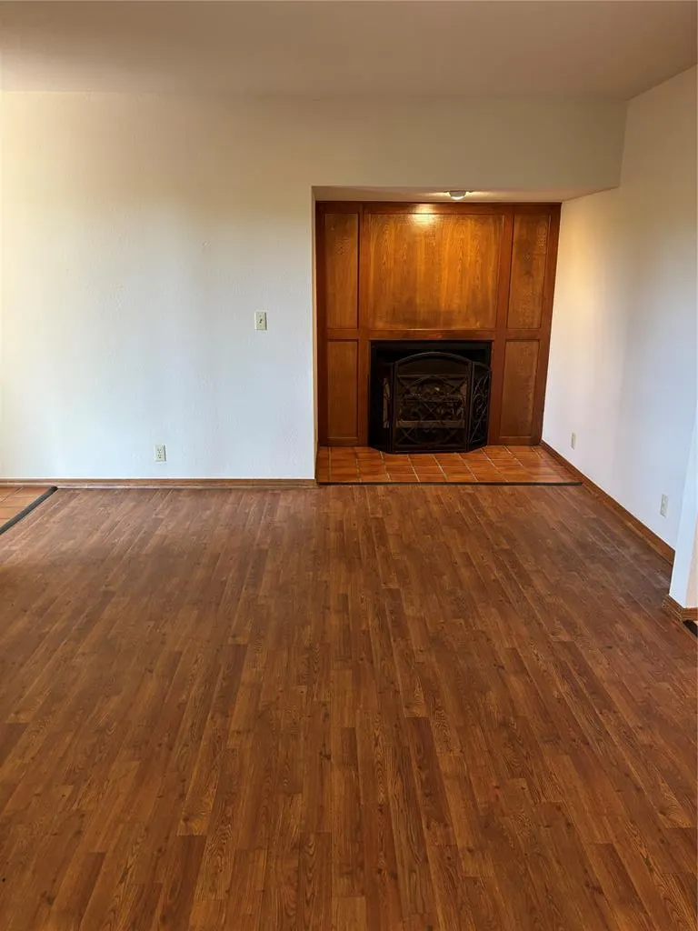 Photo 4 — 11407 Springhollow Road 407, Oklahoma City, OK 73120