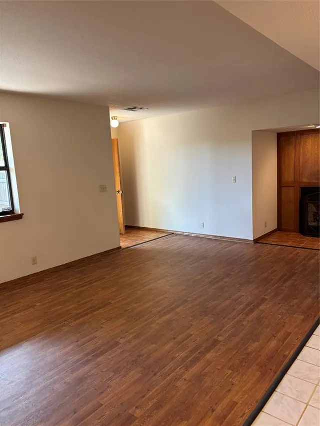 Photo 8 — 11407 Springhollow Road 407, Oklahoma City, OK 73120