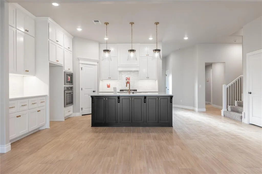 Photo 4 — 12616 Velvet Ash Avenue, Oklahoma City, OK 73173