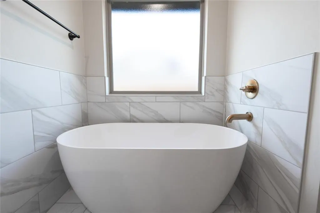 Photo 10 — 12616 Velvet Ash Avenue, Oklahoma City, OK 73173