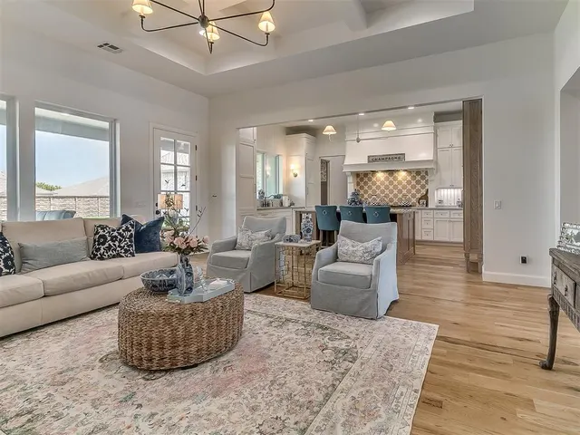 Photo 6 — 10713 NW 26th Street, Yukon, OK 73099