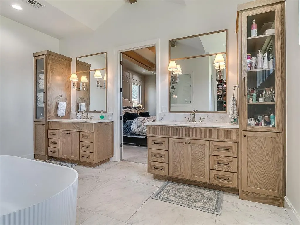 Photo 21 — 10713 NW 26th Street, Yukon, OK 73099