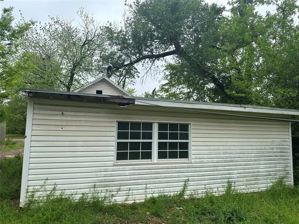 Photo 4 — 1105 N Minnesota Avenue, Shawnee, OK 74801