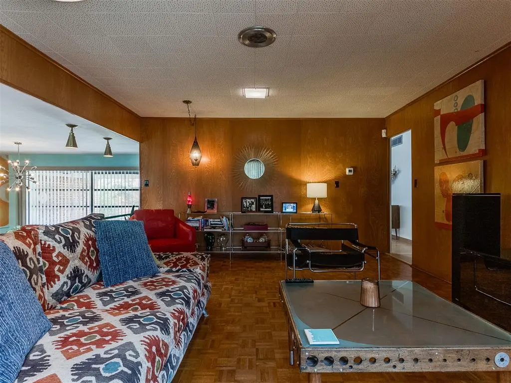 Photo 20 — 401 NW 44th Street, Oklahoma City, OK 73118