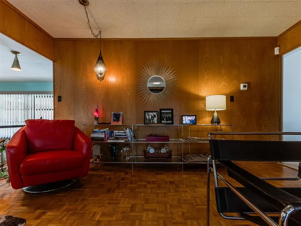 Photo 21 — 401 NW 44th Street, Oklahoma City, OK 73118