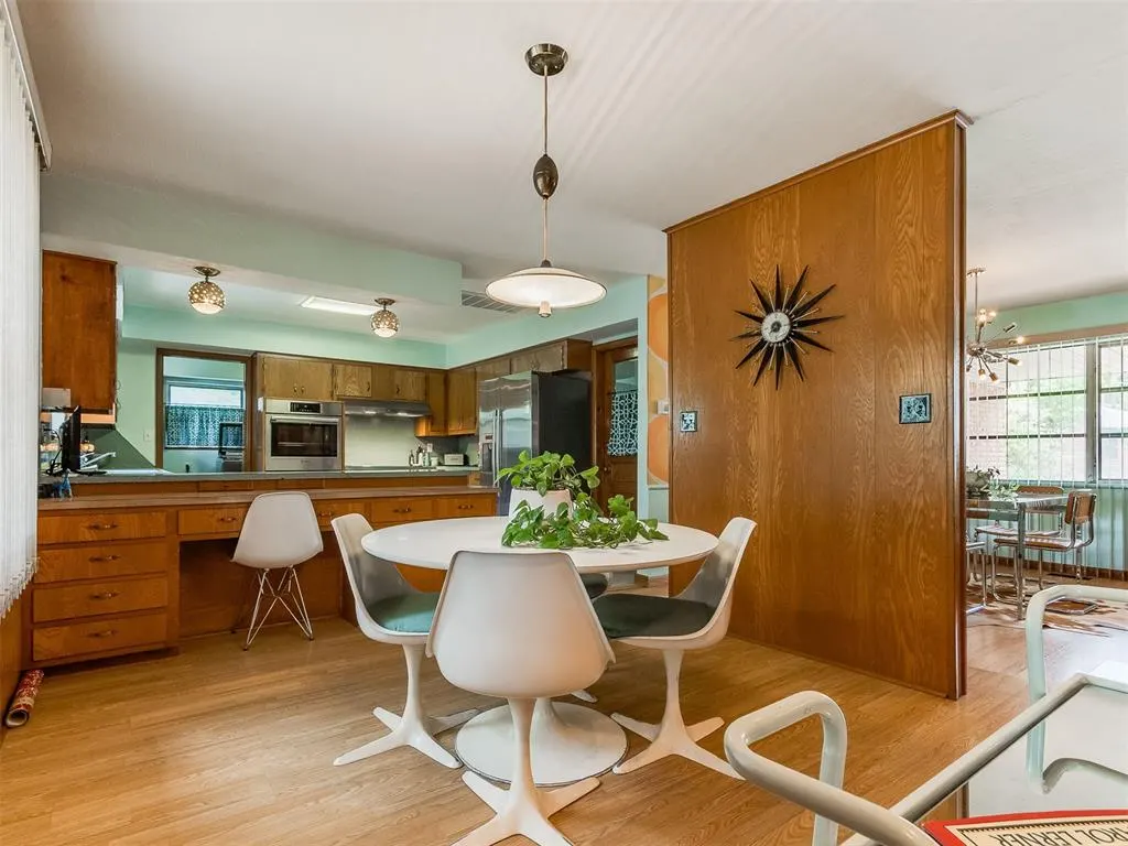 Photo 29 — 401 NW 44th Street, Oklahoma City, OK 73118