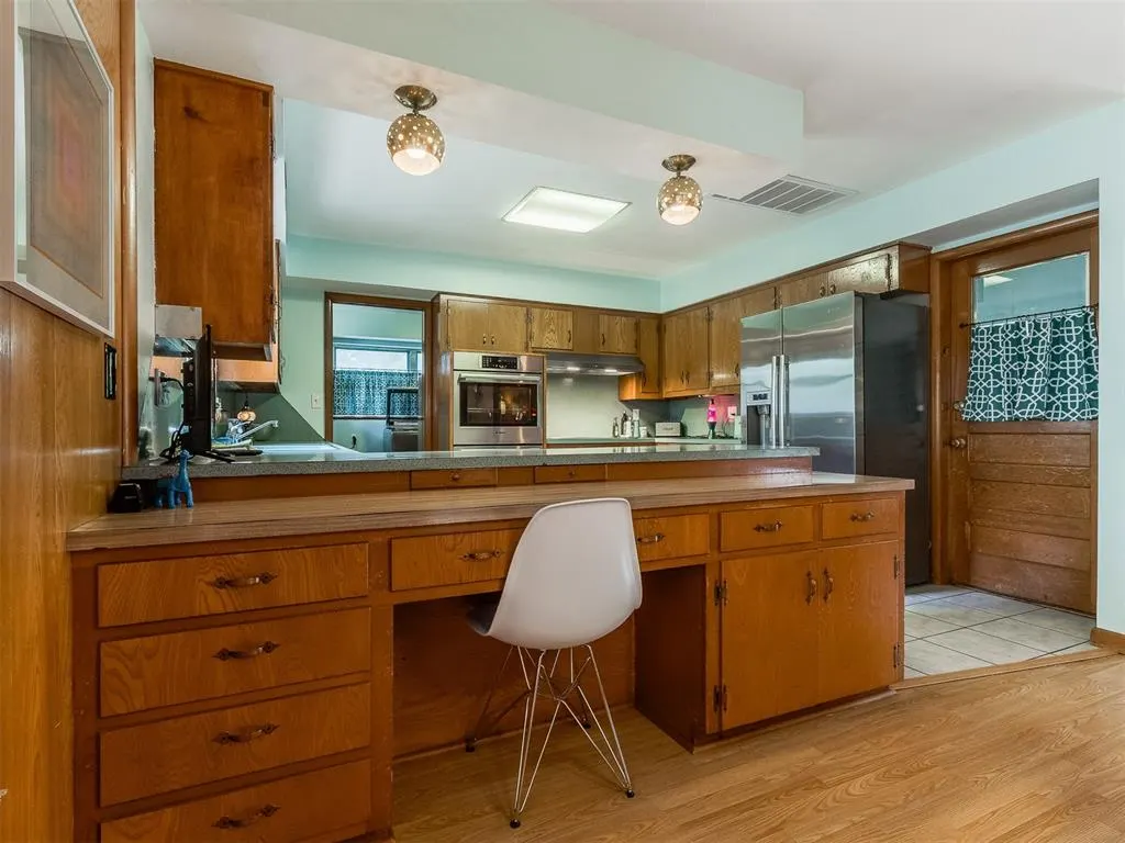 Photo 30 — 401 NW 44th Street, Oklahoma City, OK 73118