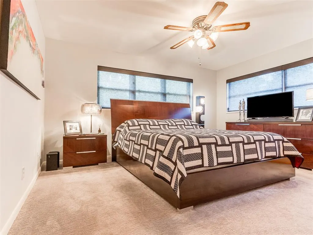 Photo 37 — 401 NW 44th Street, Oklahoma City, OK 73118