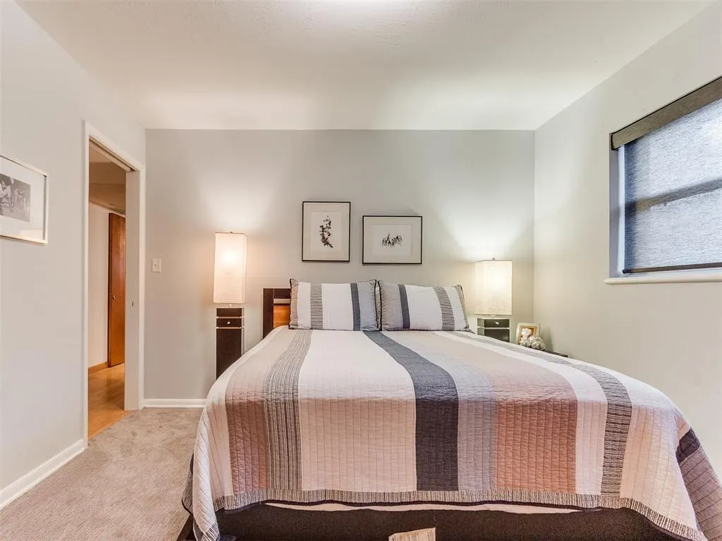 Photo 42 — 401 NW 44th Street, Oklahoma City, OK 73118