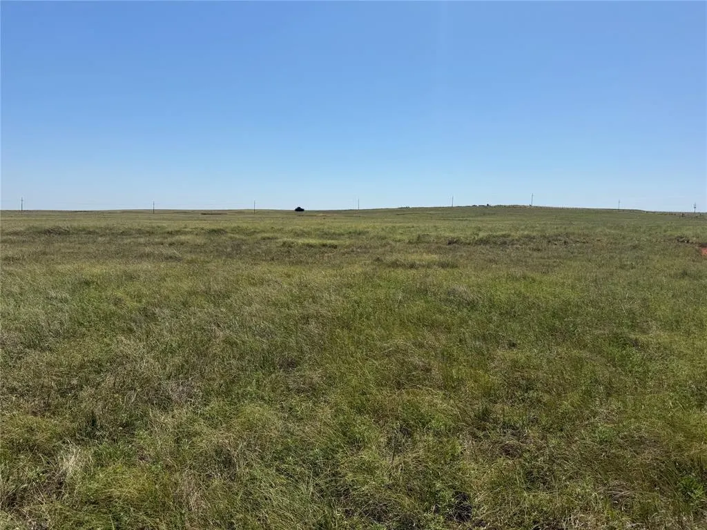 Photo 13 — 0000 E 740 Road, Loyal, OK 73756