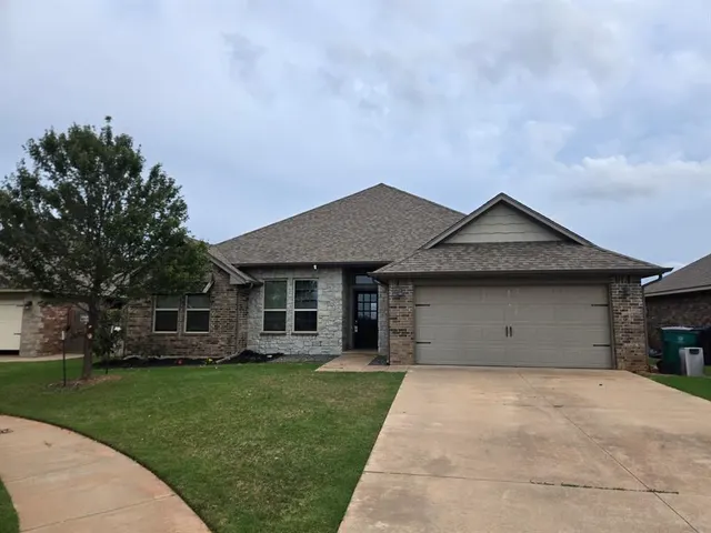Front exterior — 2908 NW 184th Street, Edmond, OK 73012