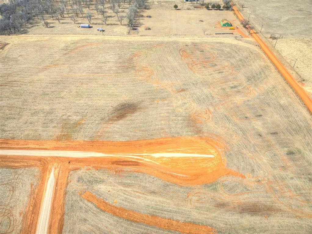 Photo 10 — 9351 Dogwood Circle (Lot 18), Guthrie, OK 73044
