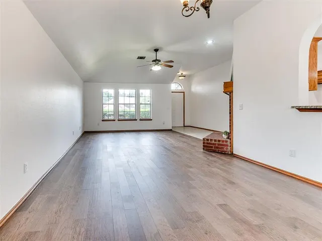 Photo 7 — 8308 NW 83rd Street, Oklahoma City, OK 73132