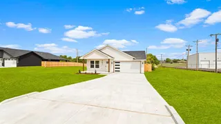Sold home at 401 NW 116th Street