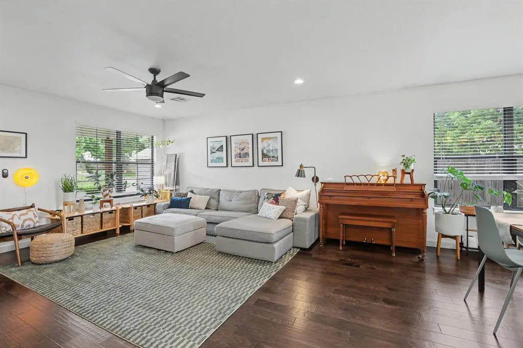 Photo 5 — 3341 NW 27th Street, Oklahoma City, OK 73107