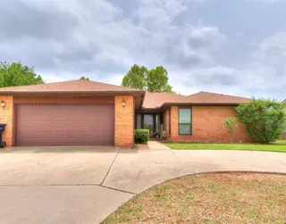 Sold home at 6408 NW 123rd Street