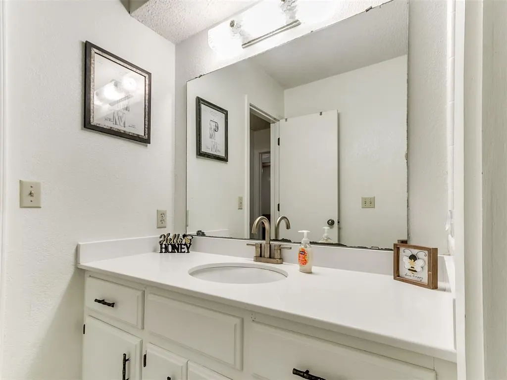 Photo 21 — 6408 NW 123rd Street, Oklahoma City, OK 73142