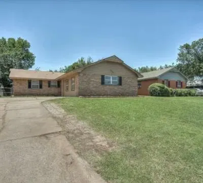Front exterior — 809 Englewood Road, Del City, OK 73115