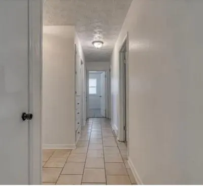 Photo 3 — 809 Englewood Road, Del City, OK 73115