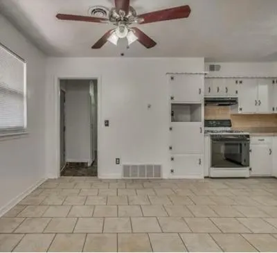 Photo 5 — 809 Englewood Road, Del City, OK 73115