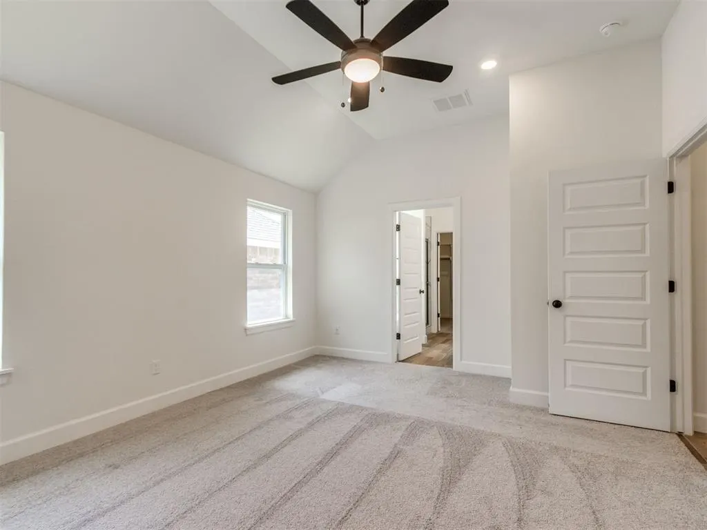 Photo 18 — 14004 Tybee Island Drive, Yukon, OK 73099