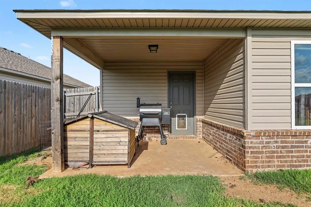 Photo 24 — 1901 Hannah Lane, Oklahoma City, OK 73127