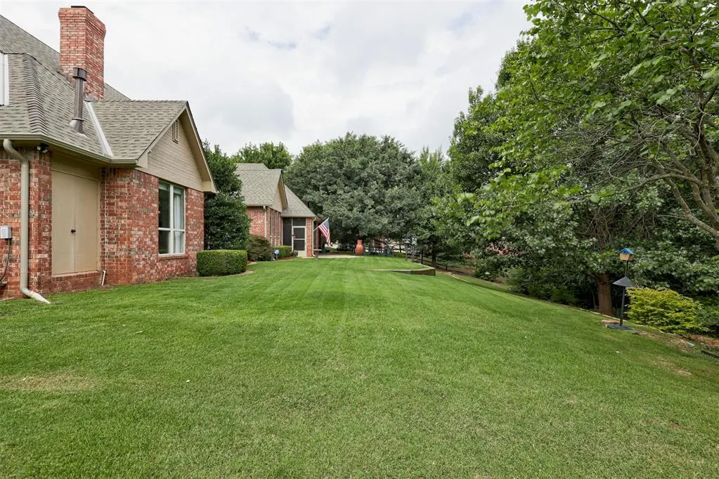 Photo 41 — 201 Hollowdale Circle, Edmond, OK 73003