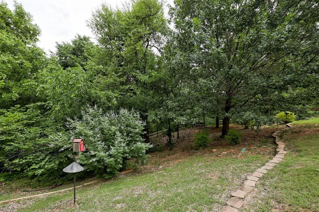 Photo 42 — 201 Hollowdale Circle, Edmond, OK 73003